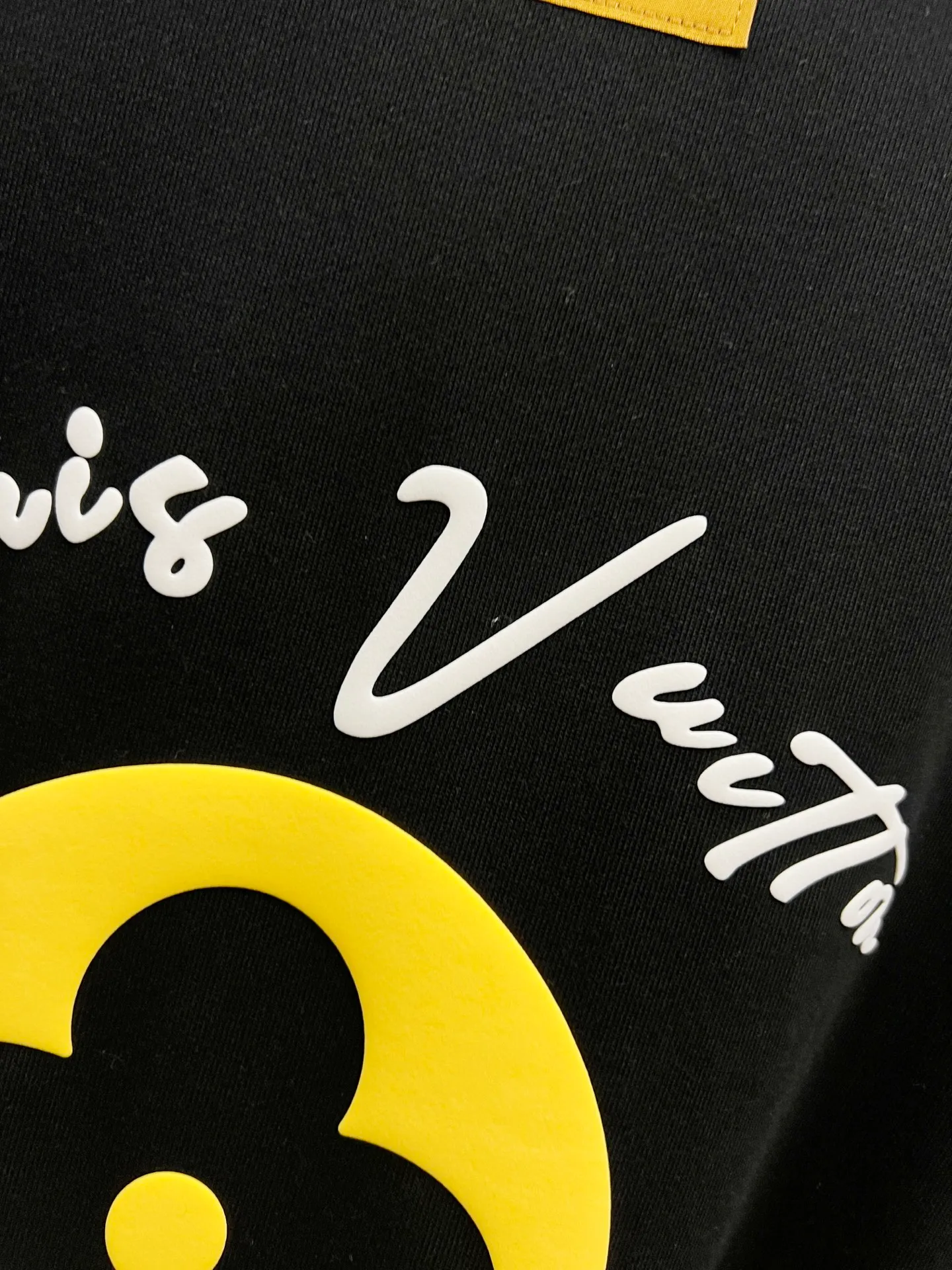 🅿️260 1v Louis* 2025 autumn and winter new style, customized double yarn fabric, round neck long-sleeved sweatshirt, classic large flower foaming technology design, high-end version! The same loose version for men and women S M L XL XXL five sizes color black white
